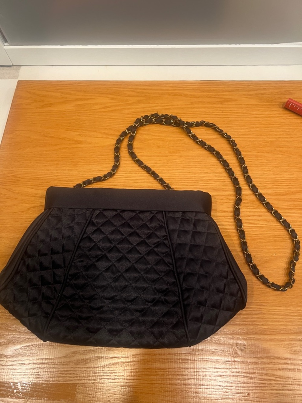 Delill vintage style quilted clutch hobo crossbody bag black gold tone strap